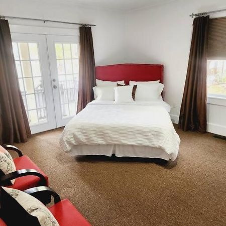 Charming And Comfortable! Medford Eksteriør billede