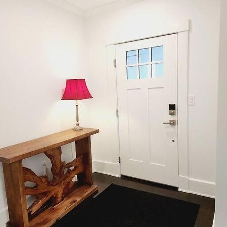 Charming And Comfortable! Medford Eksteriør billede