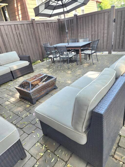 Charming And Comfortable! Medford Eksteriør billede