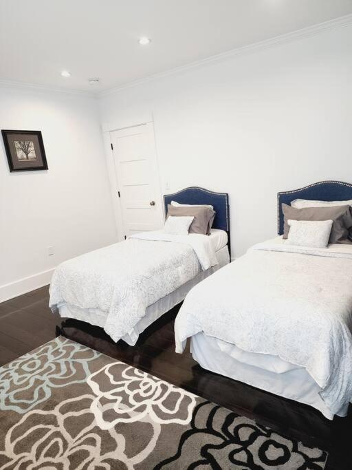 Charming And Comfortable! Medford Eksteriør billede